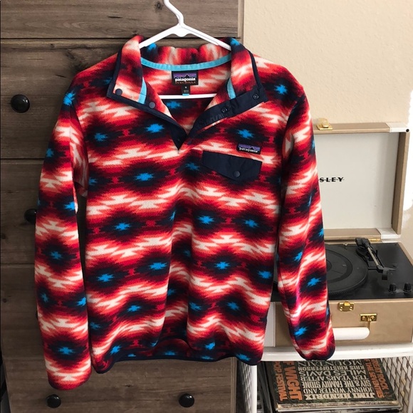 Patagonia Other - Patagonia fleece v-neck pullover